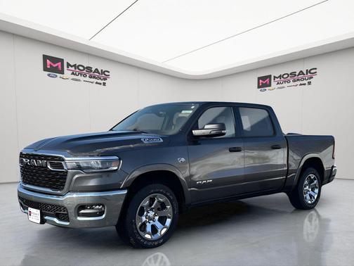 Granite Crystal Metallic Clearcoat 2026 RAM 1500 Big Horn/Lone Star
