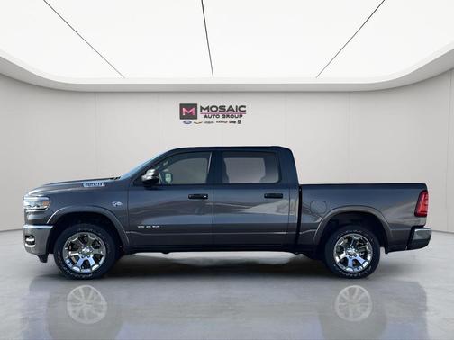 Granite Crystal Metallic Clearcoat 2026 RAM 1500 Big Horn/Lone Star