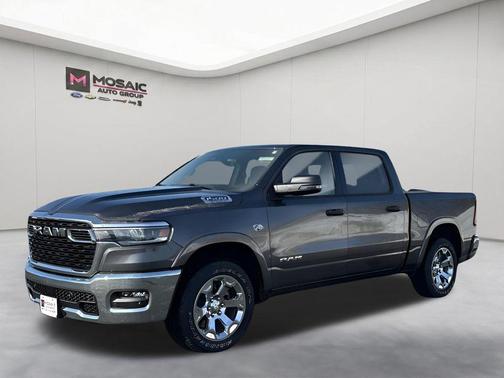 Granite Crystal Metallic Clearcoat 2026 RAM 1500 Big Horn/Lone Star