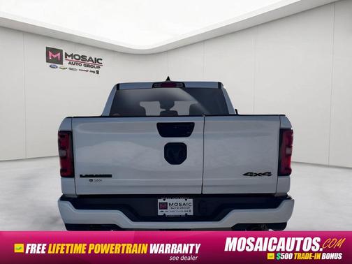 Ivory White Tri-Coat Pearlcoat 2026 RAM 1500 Laramie