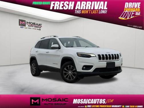 Bright White Clearcoat 2019 Jeep Cherokee Latitude Plus