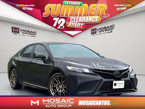 2024 Toyota Camry SE