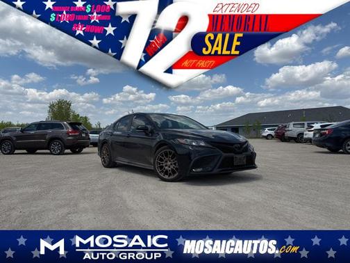 2024 Toyota Camry SE