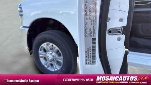 Bright White Clearcoat 2026 RAM 2500 Big Horn Crew Cab 4x4 6'4' Box