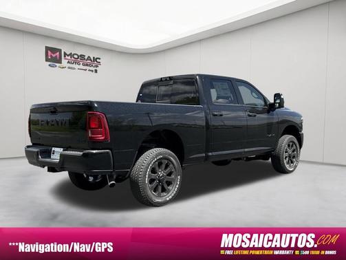 Diamond Black Crystal Pearlcoat 2026 RAM 2500 Big Horn Crew Cab 4x4 6'4' Box