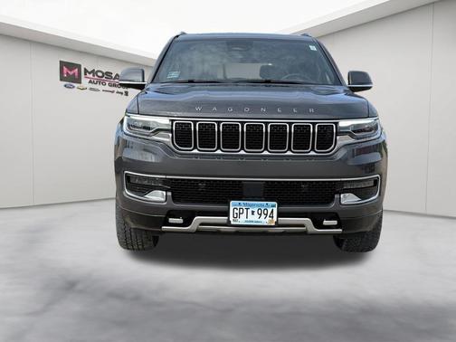 Baltic Gray Metallic Clearcoat 2022 Jeep Wagoneer Series II 4x4