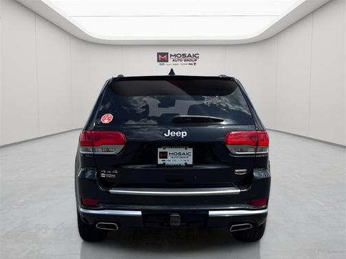 2016 Jeep Grand Cherokee Summit