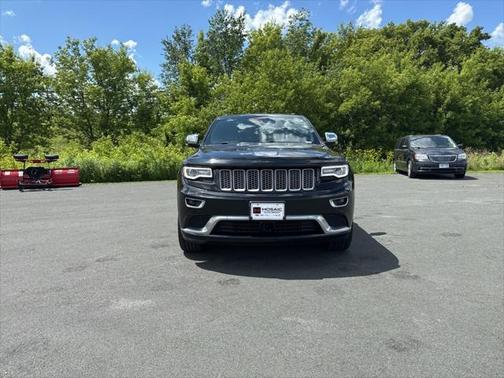 2016 Jeep Grand Cherokee Summit