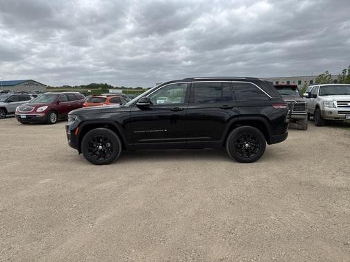 2022 Jeep Grand Cherokee Limited X