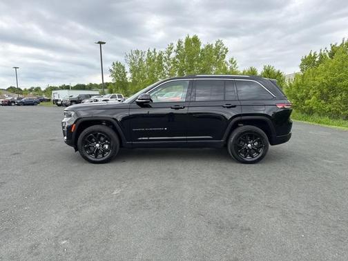 2022 Jeep Grand Cherokee Limited X