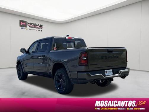 Granite Crystal Metallic Clearcoat 2026 RAM 1500 Big Horn/Lone Star