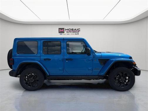 2025 Jeep Wrangler 4xe Sahara