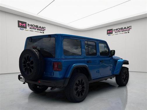 2025 Jeep Wrangler 4xe Sahara