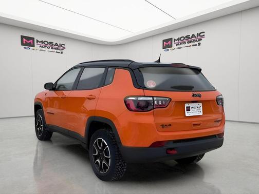 Joose 2026 Jeep Compass Trailhawk
