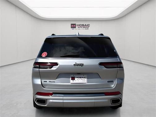 2023 Jeep Grand Cherokee L Overland