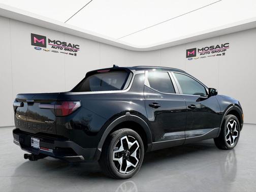 Phantom Black 2024 Hyundai SANTA CRUZ Limited