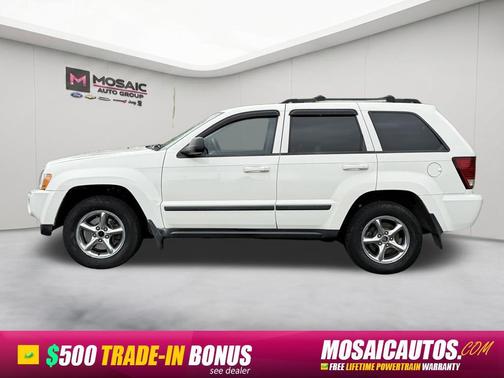 Stone White Clearcoat 2007 Jeep Grand Cherokee Laredo