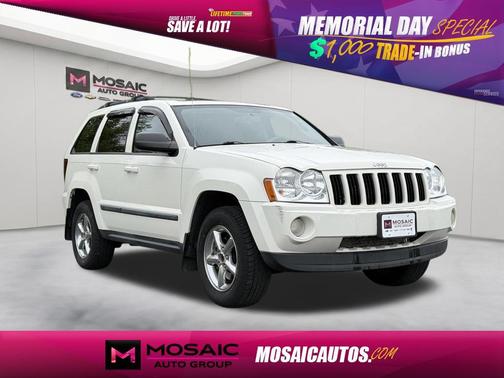 Stone White Clearcoat 2007 Jeep Grand Cherokee Laredo