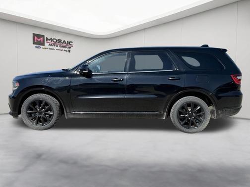 DB Black Crystal Clearcoat 2017 Dodge Durango GT