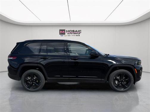 2025 Jeep Grand Cherokee Limited X