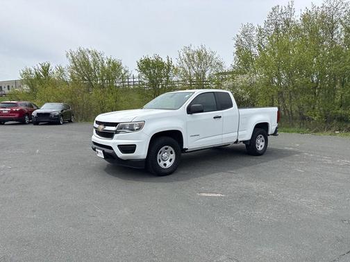 Summit White 2015 Chevrolet Colorado WT