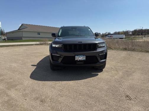 2023 Jeep Grand Cherokee Limited X