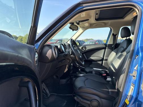 2012 MINI Cooper S Countryman Base