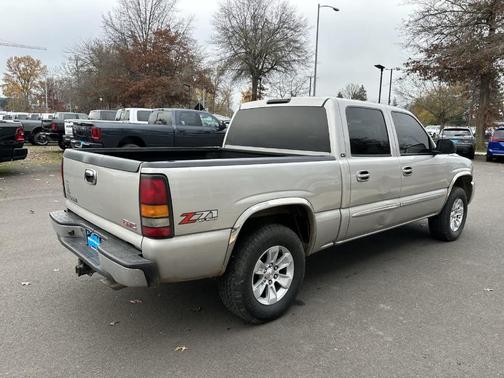 2005 GMC Sierra 1500 SLT