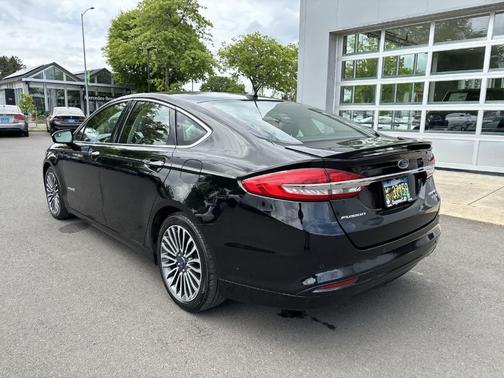 2017 Ford Fusion Hybrid Titanium