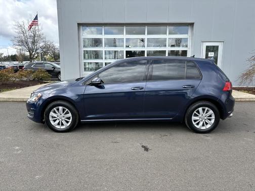 2015 Volkswagen Golf TSI S