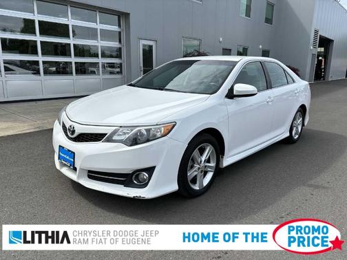 2014 Toyota Camry SE