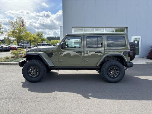 2025 Jeep Wrangler Rubicon 392