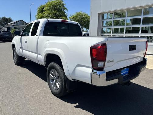 2018 Toyota Tacoma SR5