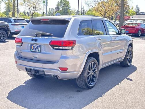 2020 Jeep Grand Cherokee Altitude