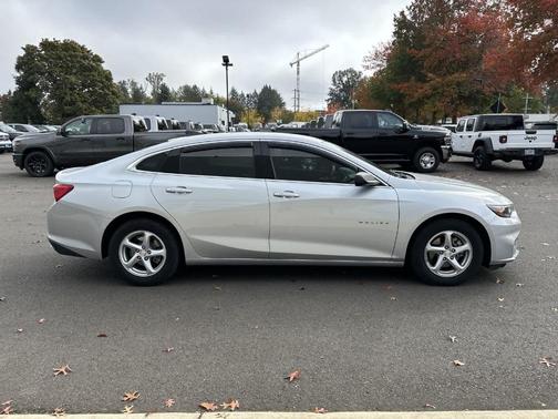 2017 Chevrolet Malibu 1LS