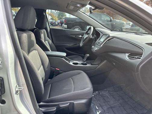 2017 Chevrolet Malibu 1LS