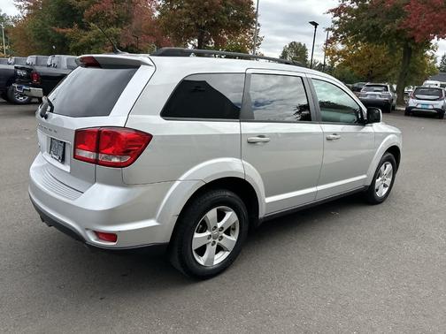 2011 Dodge Journey Mainstreet