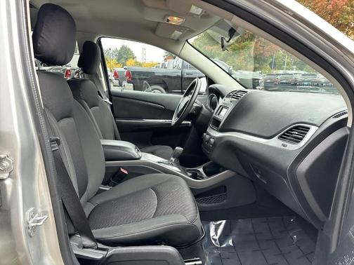 2011 Dodge Journey Mainstreet