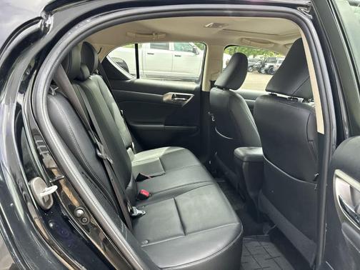 2015 Lexus CT 200h Base