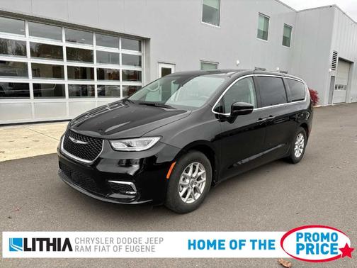2024 Chrysler Pacifica Touring-L