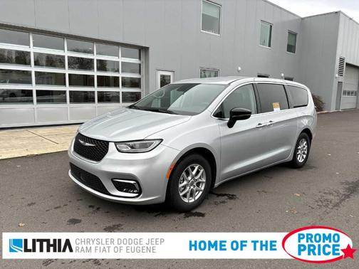 2024 Chrysler Pacifica Touring-L