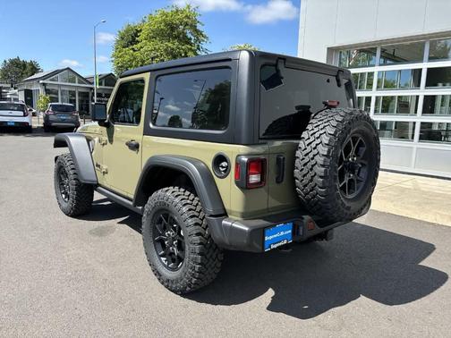 2025 Jeep Wrangler Sport