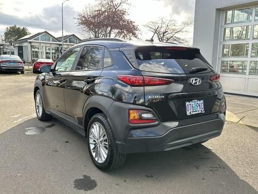 2021 Hyundai KONA SEL