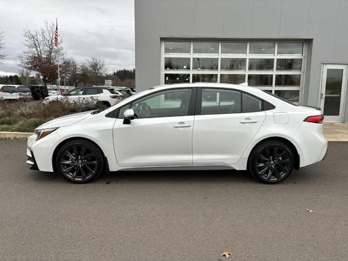 2024 Toyota Corolla XSE