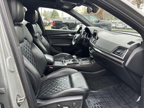 2019 Audi SQ5 3.0T Premium Plus