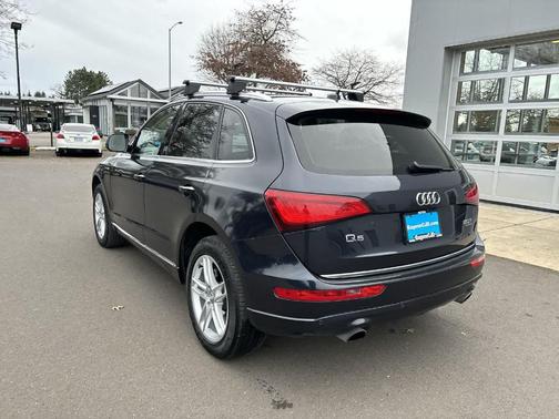 2017 Audi Q5 2.0T Premium Plus