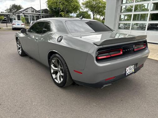 2017 Dodge Challenger SXT