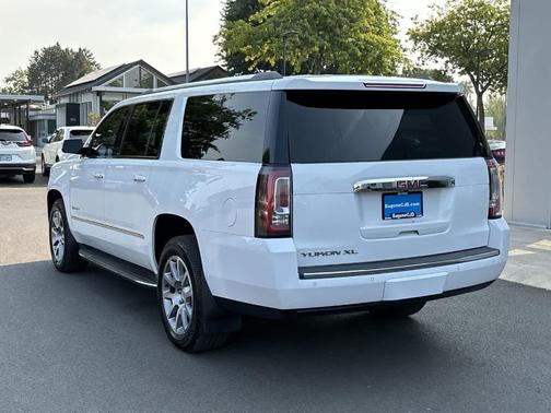 2018 GMC Yukon XL Denali