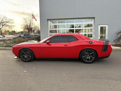 2018 Dodge Challenger 392 Hemi Scat Pack Shaker