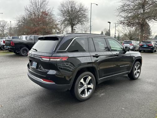 2024 Jeep Grand Cherokee 4xe Base